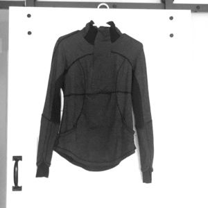 Lulemon Run Briskly 1/2 ZIP